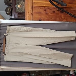 NWT Izod American Chino Flat Front Classic Khakis Mens Sz 42x30